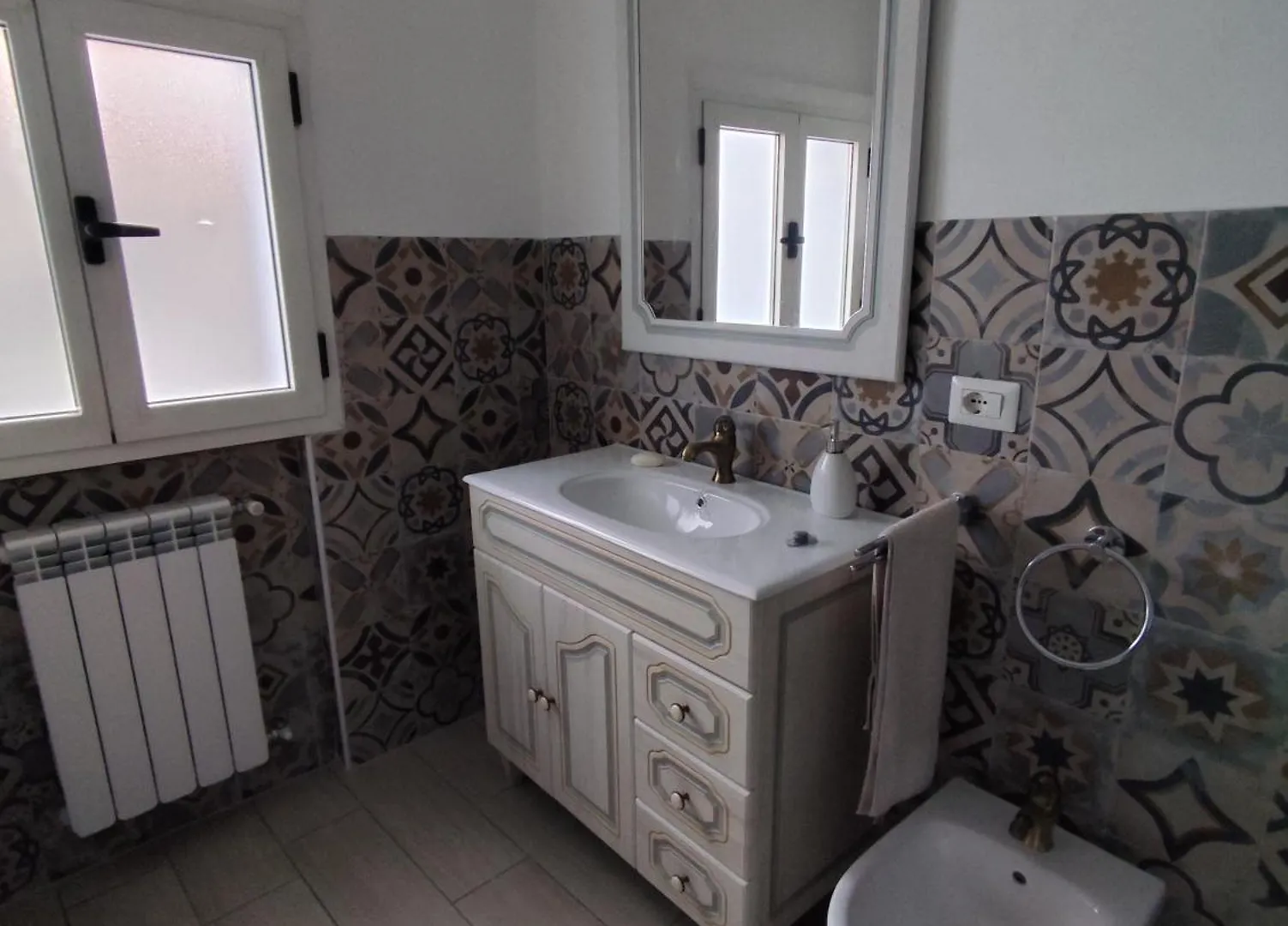 הוילה Castelveccana Casa Milona בית נופש